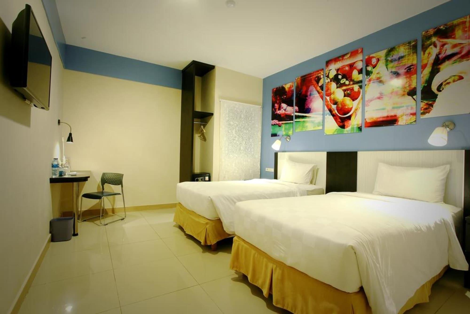 Sinar Sport Hotel Bengkulu Exterior foto